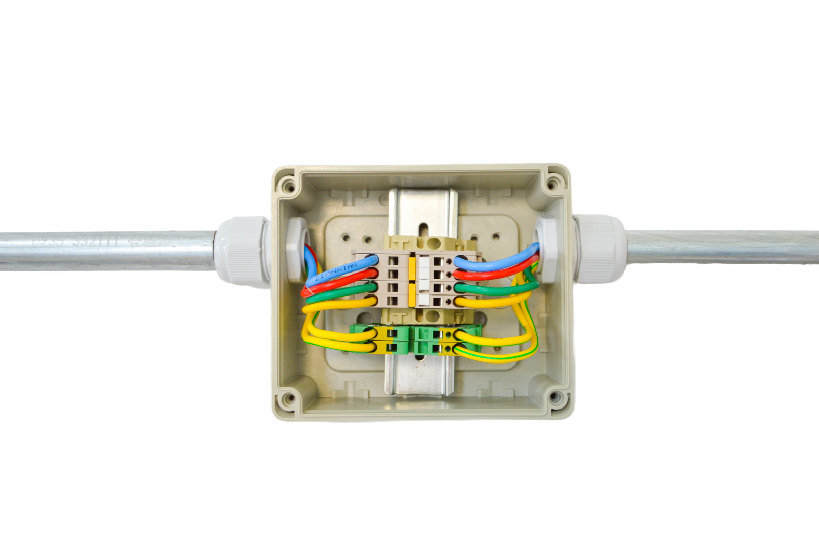Small waterproof and dustproof junction box detail image
