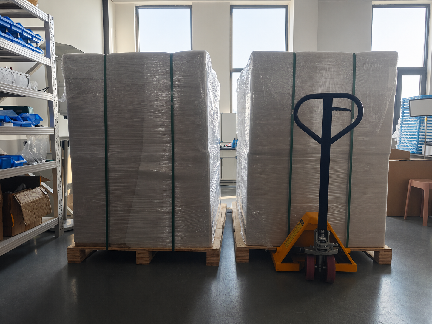 Shipment area and supply coordination for B2B orders